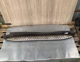 Подножка для Mercedes Benz W164 M-Klasse (ML) 2005-2011  запчасти бу