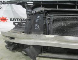 Воздуховод радиатора правый для Audi A3 (8P1) 2003-2013  запчасти бу