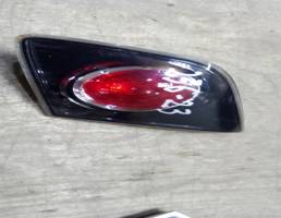 Фонарь задний внутренний правый для Mazda Mazda 3 (BK) 2002-2009  запчасти бу