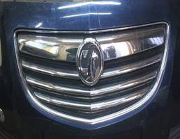 Решетка радиатора для Opel Insignia 2008-2013  запчасти бу