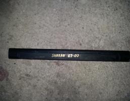 Молдинг бампера передний центральный для VW Sharan 2000-2006  запчасти бу