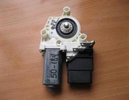 Мотор стеклоподъемника задний правый для Skoda Octavia (A5 1Z-) 2004-2013  запчасти бу