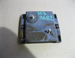 Кронштейн для Mercedes Benz W124 1984-1993  запчасти бу