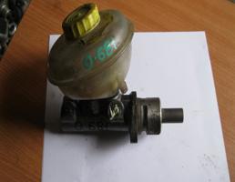 Цилиндр тормозной главный для Audi 80 /90 (B4) 1991-1994  запчасти бу