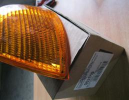 Указатель поворота левый желтый для VW Polo 1999-2001  запчасти бу