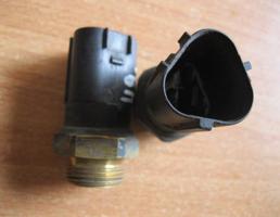 Датчик температуры для Skoda Octavia (A4 1U-) 2000-2011  запчасти бу