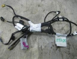 Проводка двери передняя правая для Audi A3 (8P1) 2003-2013  запчасти бу