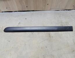 Молдинг задней левой двери для Peugeot 3008 2010-2016  запчасти бу