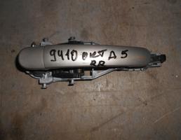 Ручка двери задней наружная правая для Skoda Octavia (A5 1Z-) 2004-2013  запчасти бу