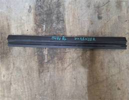 Уплотнитель стекла задней правой двери для Mitsubishi Outlander XL (CW) 2006-2012  запчасти бу