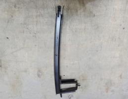 Направляющая стекла передней двери для Renault Megane III 2009-2016  запчасти бу