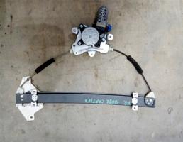 Стеклоподъемник электр. передний правый для Chevrolet Captiva (C100) 2006-2011  запчасти бу