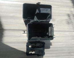 Блок реле для Skoda Octavia 1997-2000  запчасти бу