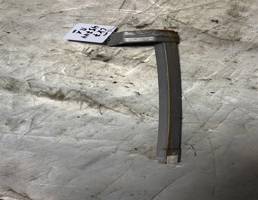 Направляющая стекла передней двери для Mazda CX 7 2007-2012  запчасти бу