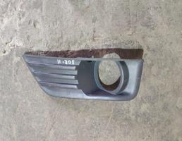 Решетка переднего бампера левая для Ford Focus II 2005-2008  запчасти бу