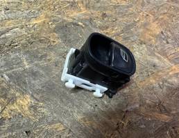 Кнопка стеклоподъемника для Mercedes Benz C-CLASS (W203), 2000 - 2007  запчасти бу