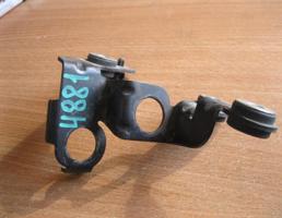 Кронштейн кулисы КПП для Skoda Fabia 1999-2006  запчасти бу