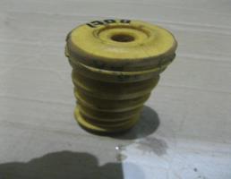 Отбойник заднего амортизатора для VW Polo 1994-1999  запчасти бу