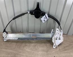 Стеклоподъемник электр. передний правый для Mazda Mazda 6 (GJ) 2012-2015  запчасти бу