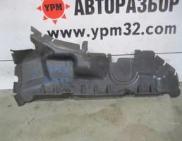 Воздуховод радиатора правый для Peugeot 308 2007-2011  запчасти бу