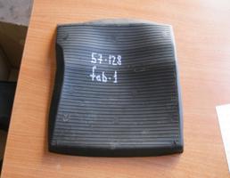 Коврик бардачка для Skoda Fabia 1999-2006  запчасти бу