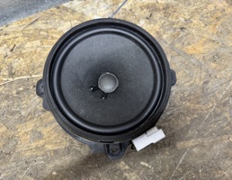 Динамик двери задней левой  для Opel Antara 2007-2011  запчасти бу