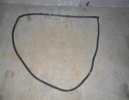 Уплотнитель двери задней левой для Toyota Avensis II 2003-2008  запчасти бу