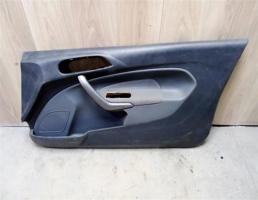 Обшивка двери передней правой для Ford Fiesta 2008-2012  запчасти бу