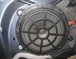 Динамик для Peugeot 207 2006-2013  запчасти бу