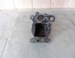 Кронштейн усилителя переднего бампера левый для Audi A3 (8P1) 2003-2013  запчасти бу