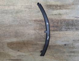 Направляющая стекла задней двери для Toyota RAV 4 2006-2013  запчасти бу