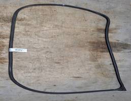 Уплотнитель двери передней правой для Mitsubishi Outlander XL (CW) 2006-2012  запчасти бу