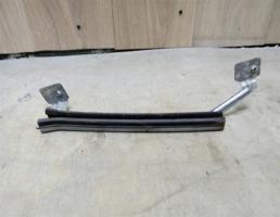 Направляющая стекла передней двери для Citroen C4 2005-2011  запчасти бу