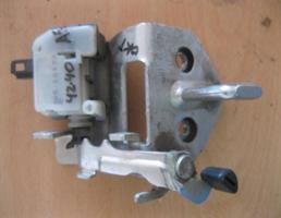 Замок багажника для Skoda Octavia (A5 1Z-) 2004-2013  запчасти бу