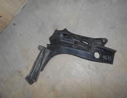 Кронштейн заднего бампера левый для Peugeot 3008 2010-2016  запчасти бу