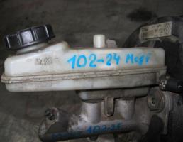 Бачок главного тормозного цилиндра для Renault Megane II 2002-2009  запчасти бу