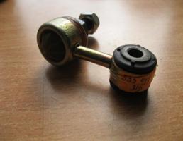 Стойка переднего стабилизатора для VW Golf III/Vento 1991-1997  запчасти бу