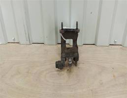 Кронштейн для Opel Astra J 2010 -  запчасти бу