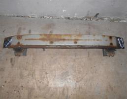 Усилитель переднего бампера для Toyota Avensis II 2003-2008  запчасти бу