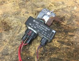 Блок управления вентилятором для Skoda Fabia 2007-2015  запчасти бу