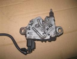 Замок капота для Ford C-MAX 2003-2011  запчасти бу