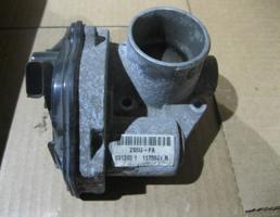Заслонка дроссельная электрическая для Ford Focus II 2005-2008  запчасти бу