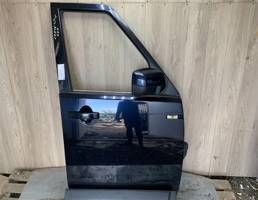 Дверь передняя правая для Land Rover Discovery III 2004-2009  запчасти бу
