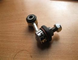 Стойка переднего стабилизатора для VW Golf III/Vento 1991-1997  запчасти бу