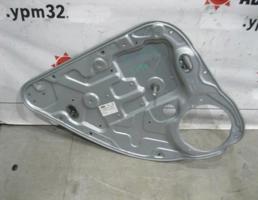 Стеклоподъемник механ. задний левый для Ford Focus II 2005-2008  запчасти бу