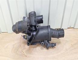 Корпус термостата для Peugeot 407 2004>  запчасти бу