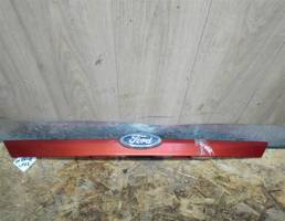 Накладка двери багажника для Ford Focus II 2008-2011  запчасти бу