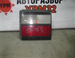 Фонарь задний внутренний правый для VW Passat (B3) 1988-1993  запчасти бу