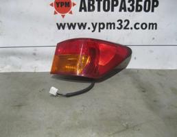 Фонарь задний наружный правый для Lexus IS 250/350 2005-2013  запчасти бу
