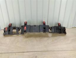 Кронштейн переднего бампера центральный для Opel Astra J 2010 -  запчасти бу